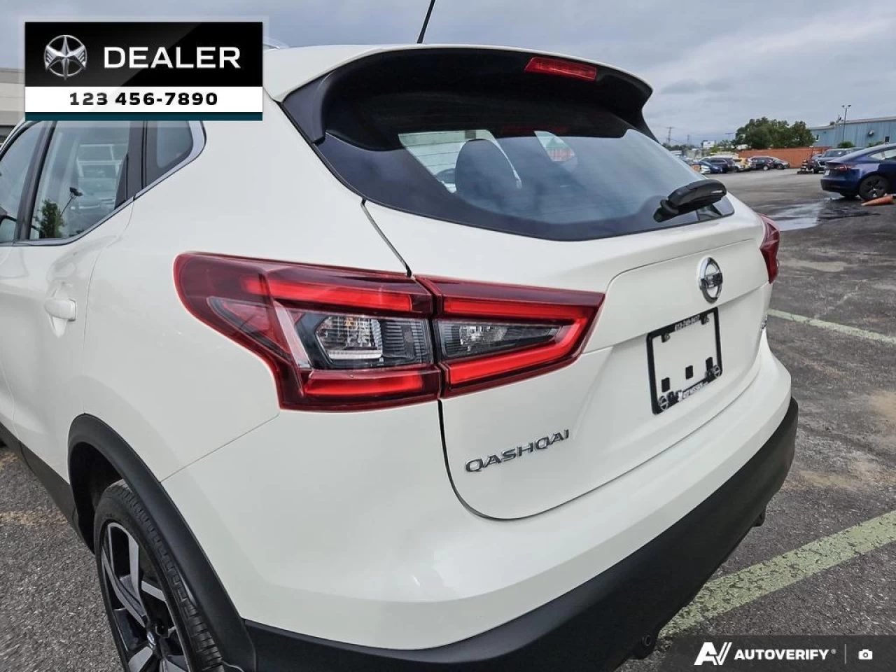 2021 Nissan Qashqai S AWD Main Image