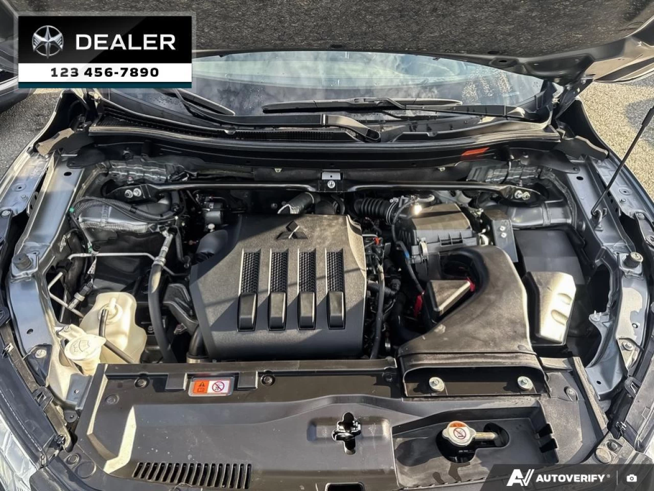 2022 Mitsubishi Eclipse Cross ES Main Image