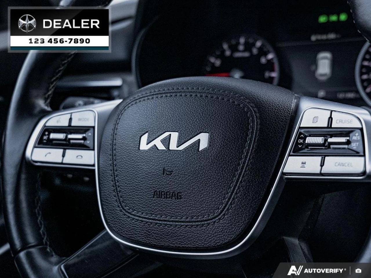 2022 Kia Telluride SX Main Image