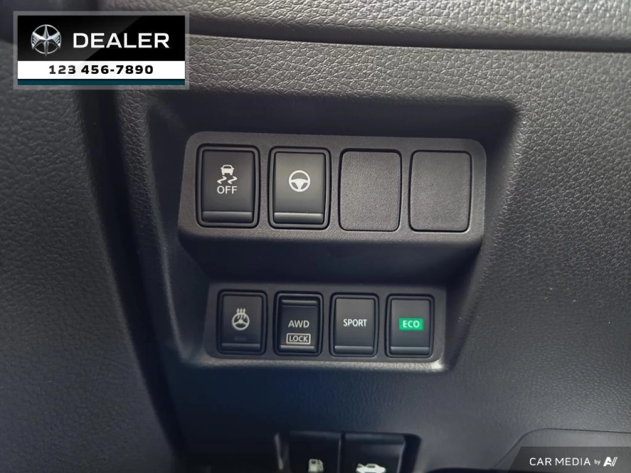 2021 Nissan Qashqai S AWD Main Image