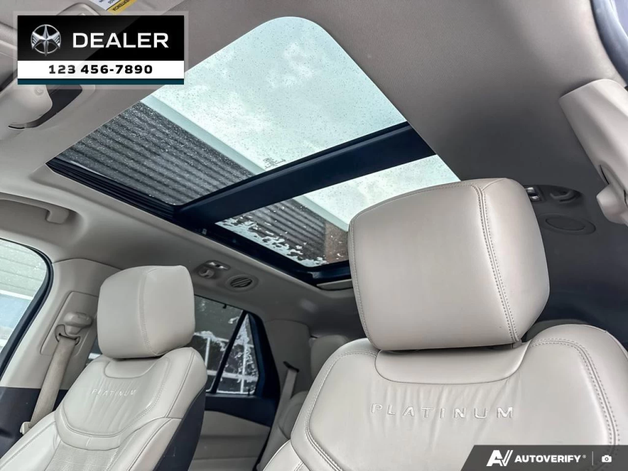 2020 Ford Explorer Platinum Main Image