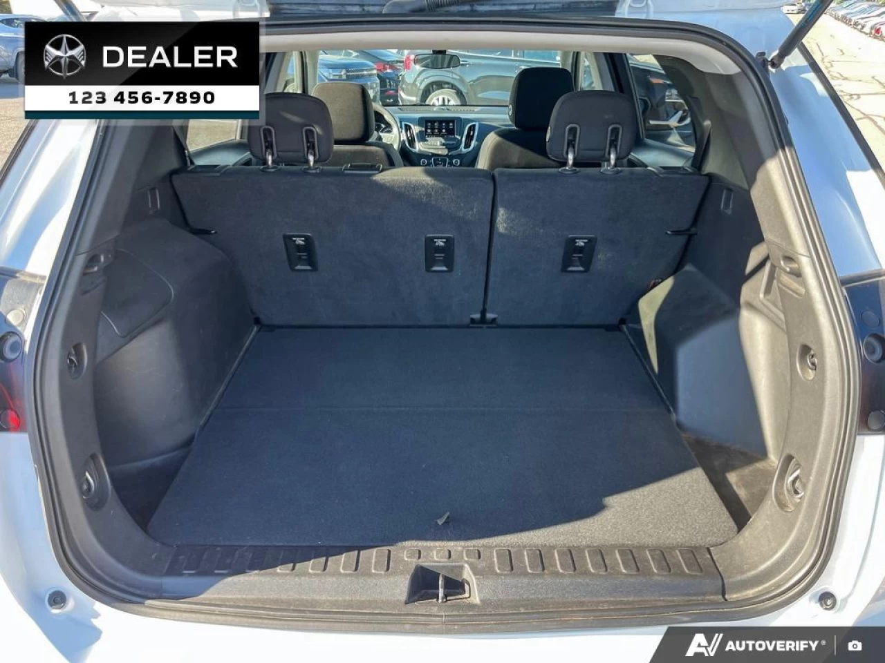 2019 Chevrolet Equinox LT Main Image