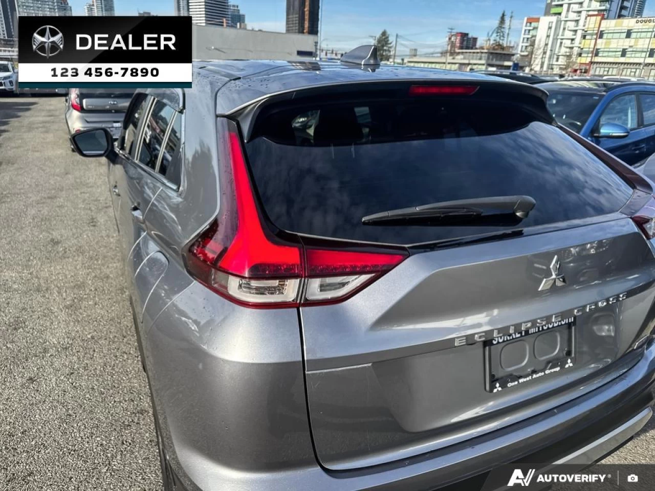 2022 Mitsubishi Eclipse Cross ES Main Image