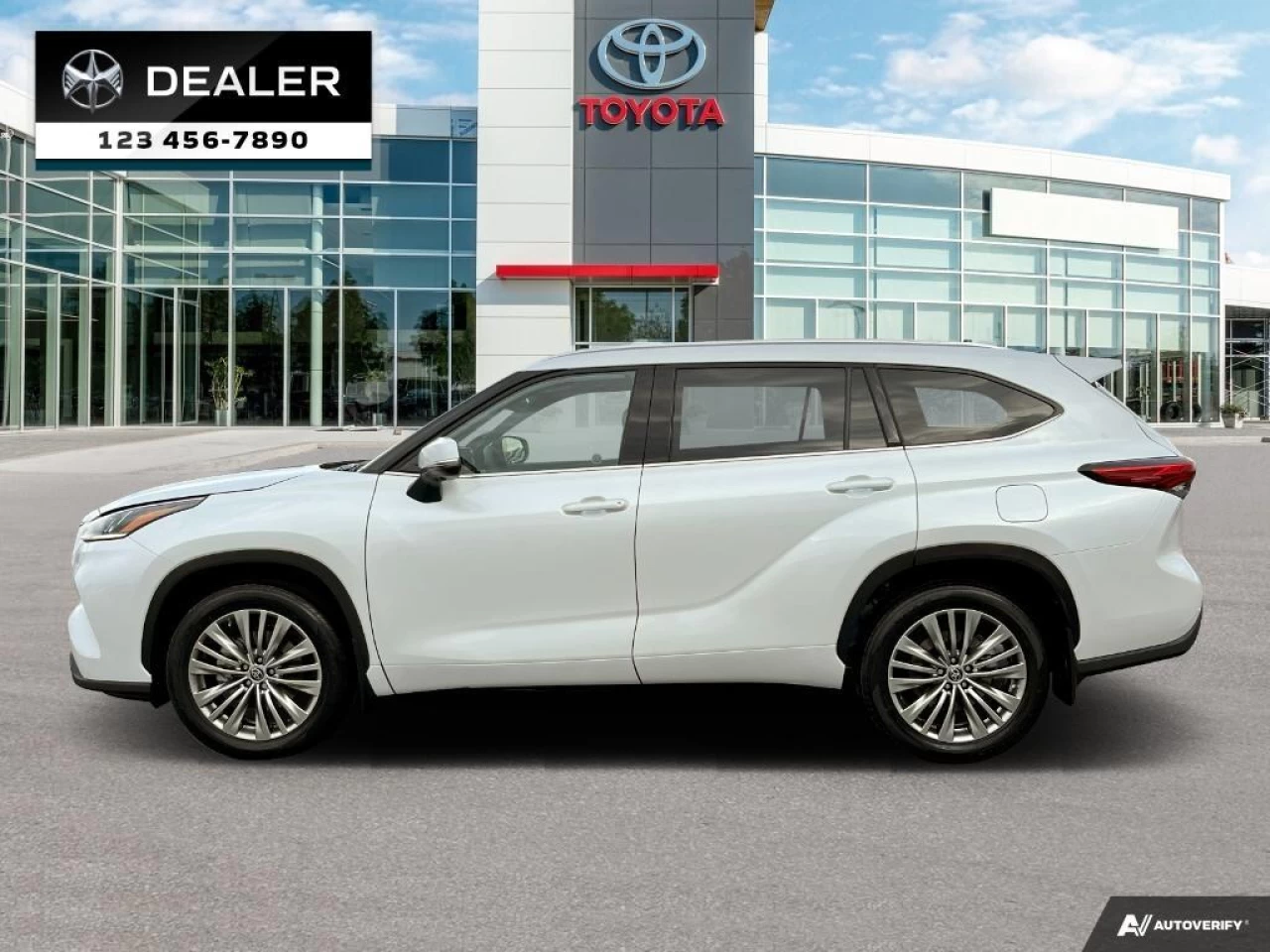 2023 Toyota Highlander Limited Image principale