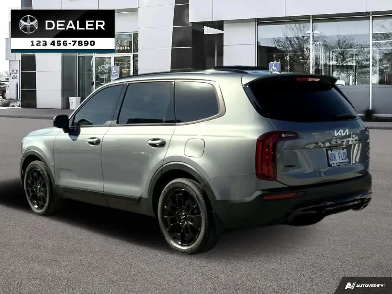 2022 Kia Telluride SX Main Image