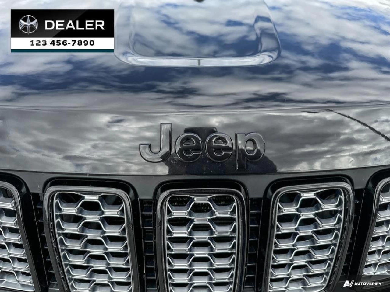 2021 Jeep Grand Cherokee Altitude Image principale