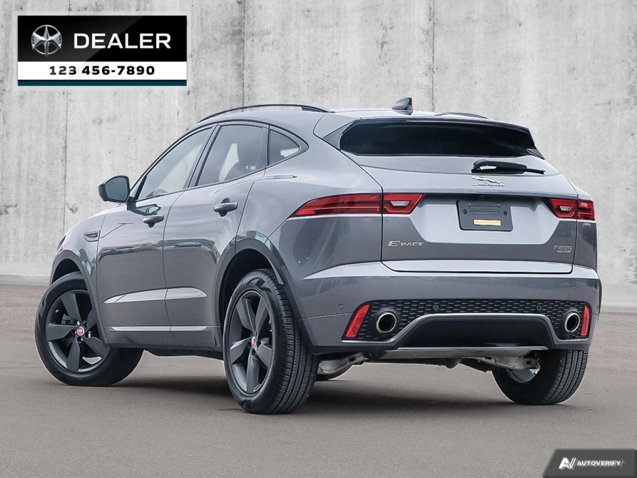 2020 Jaguar E-Pace Checkered Flag Image principale