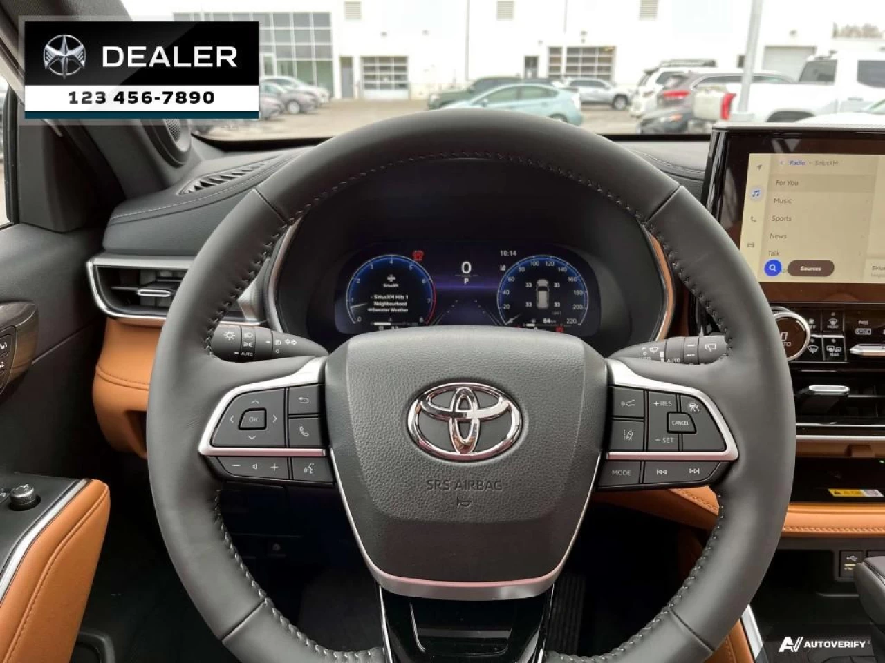 2023 Toyota Highlander Limited Image principale