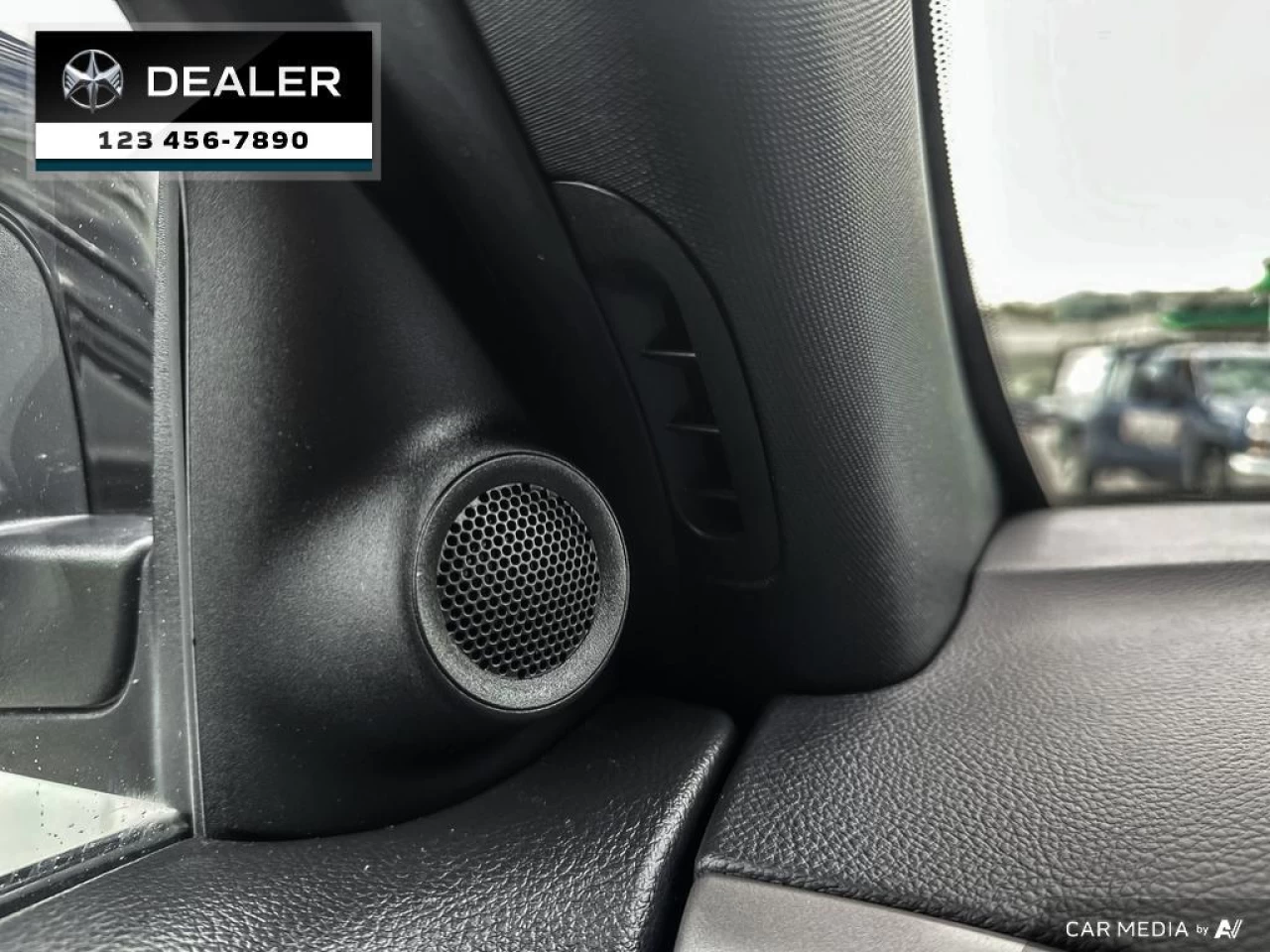 2021 Jeep Grand Cherokee Altitude Main Image