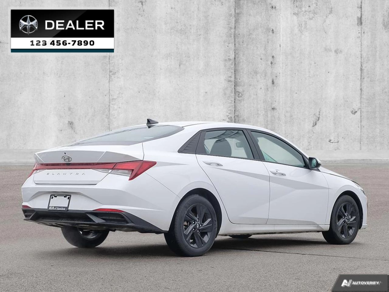 2022 Hyundai Elantra Preferred Image principale