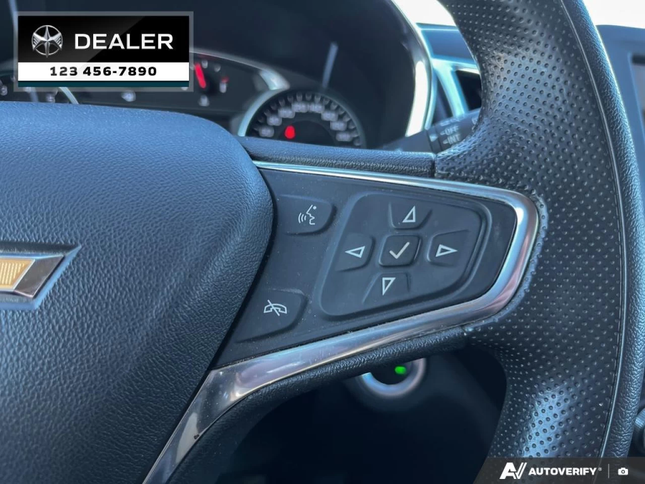 2019 Chevrolet Equinox LT Main Image