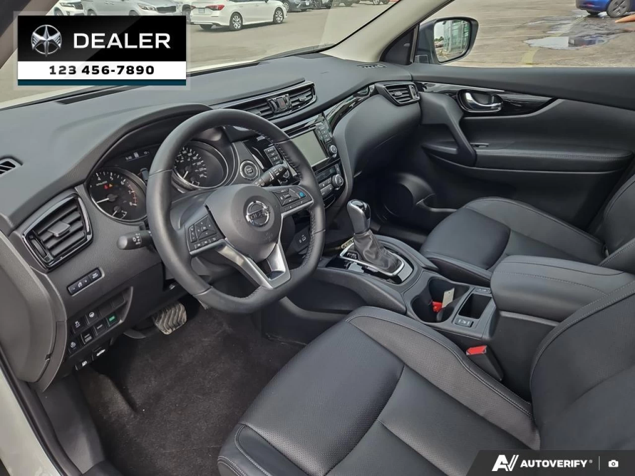 2021 Nissan Qashqai S AWD Main Image