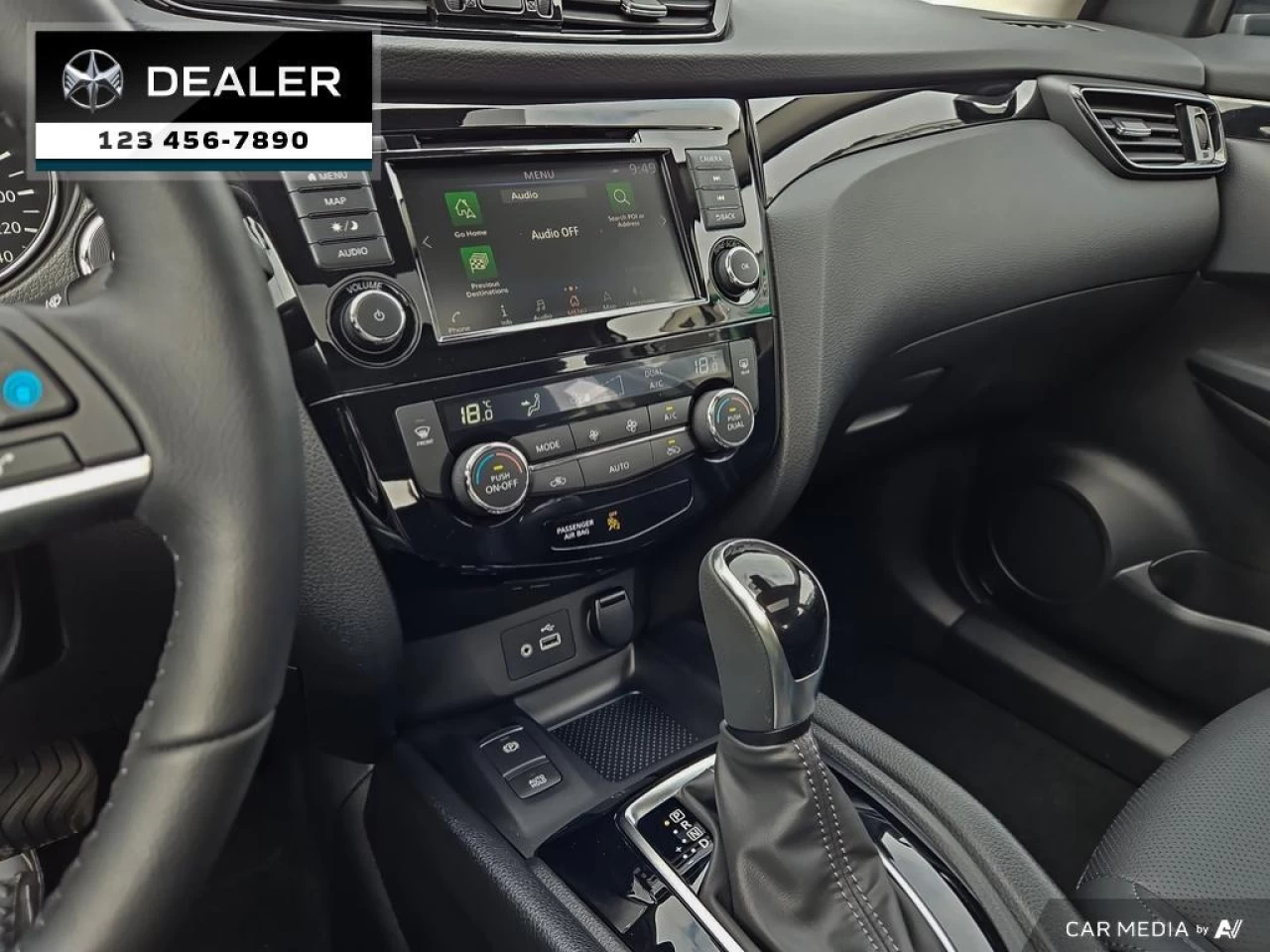 2021 Nissan Qashqai S AWD Main Image