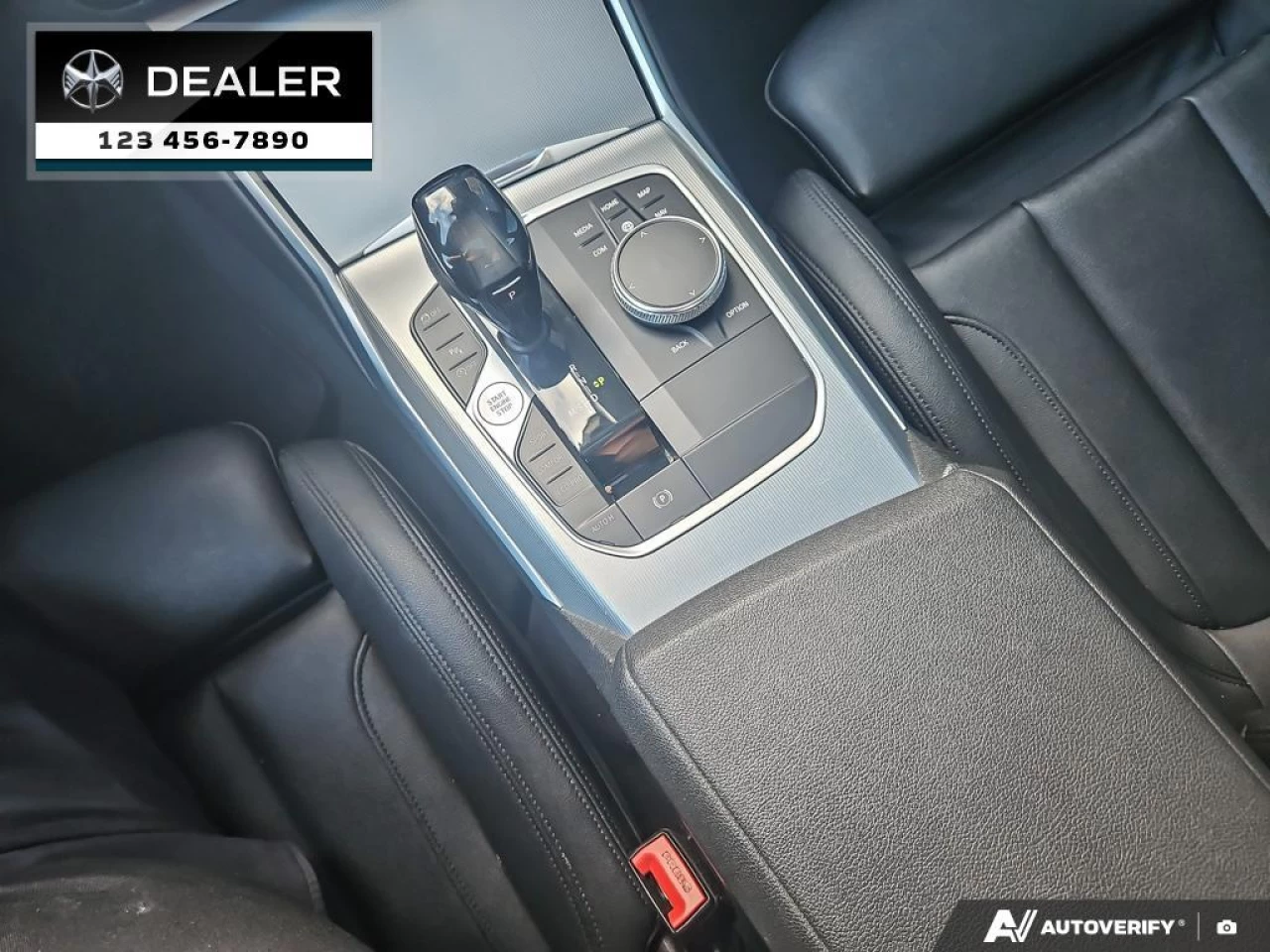 2021 BMW 3 Series 330i xDrive Sedan North America Image principale