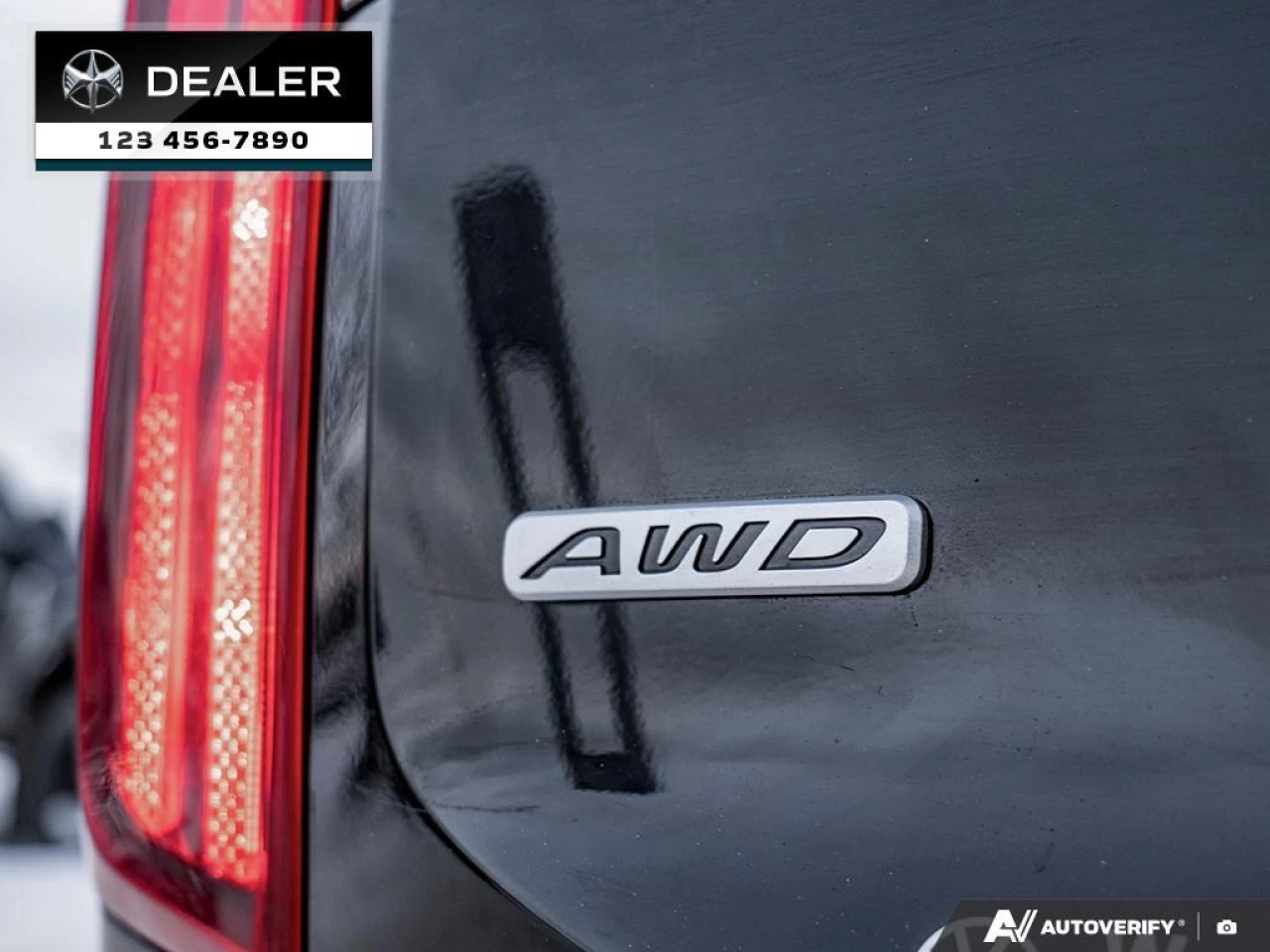 2022 Kia Telluride SX Main Image