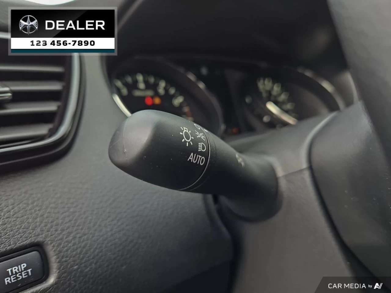 2021 Nissan Qashqai S AWD Main Image