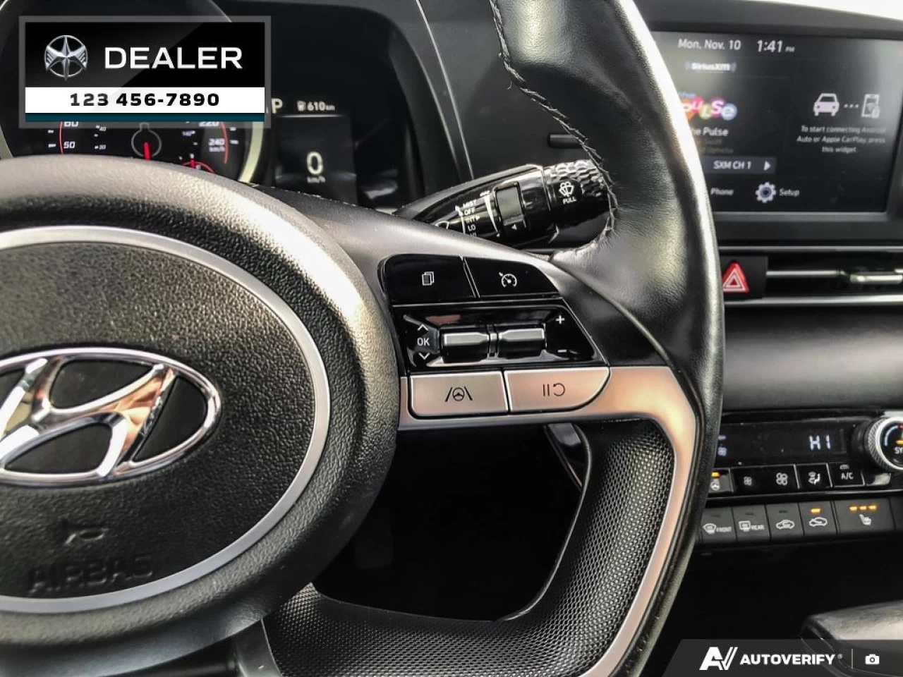 2022 Hyundai Elantra Preferred Main Image