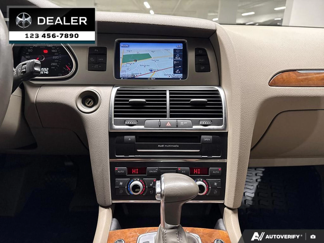 2015 Audi Q7 3.0T Sport Quattro Image principale