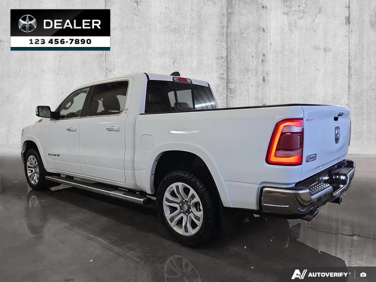 2022 Ram 1500 Longhorn Image principale