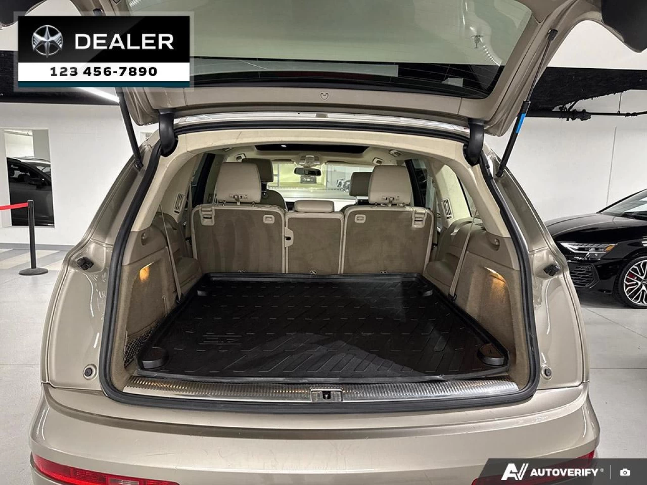2015 Audi Q7 3.0T Sport Quattro Image principale