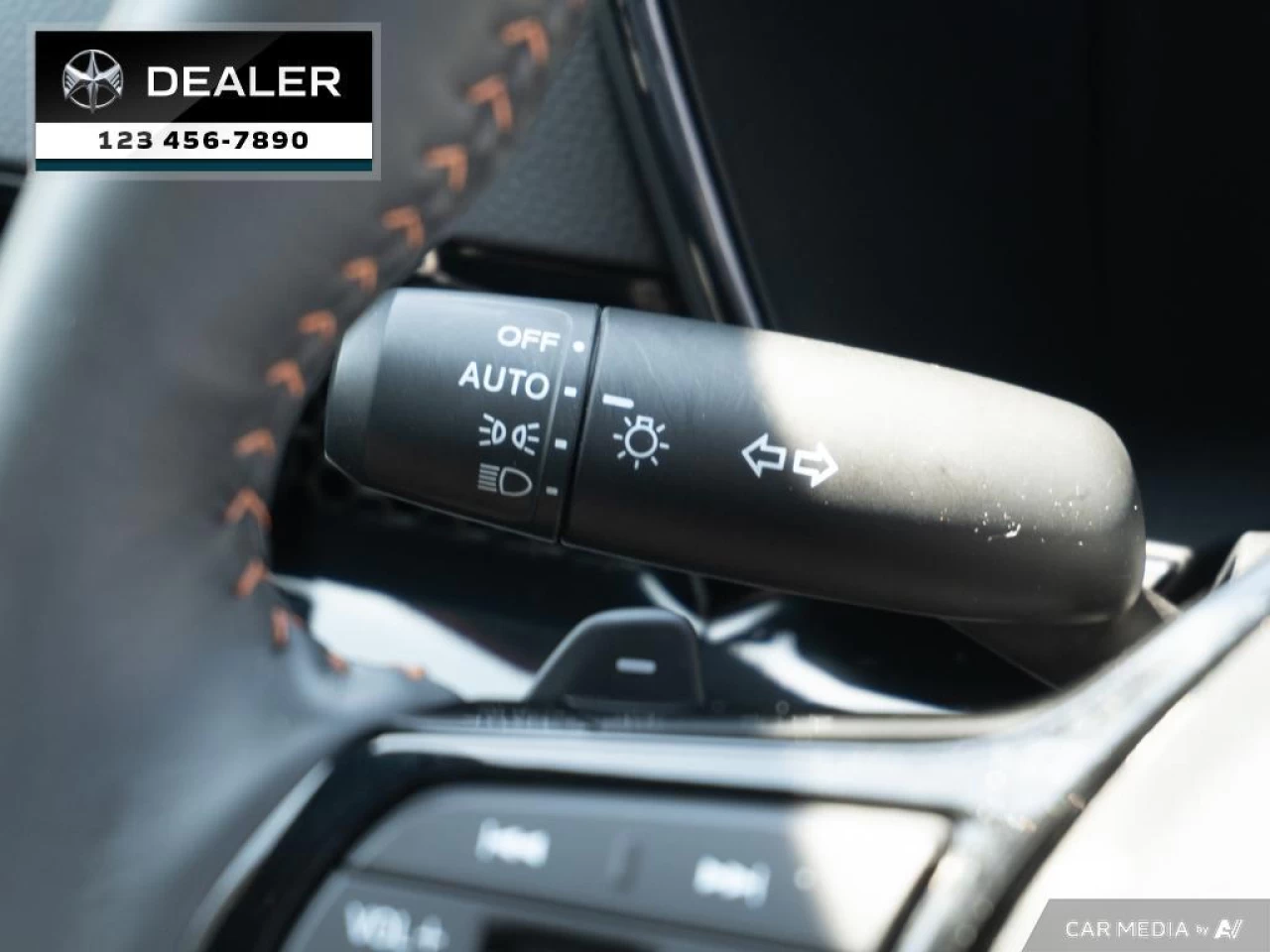 2023 Honda CR-V Hybrid Touring Main Image