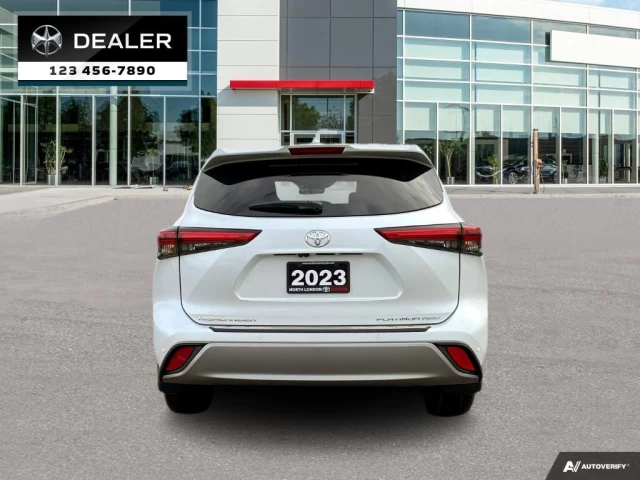 Toyota Highlander Limited 2023