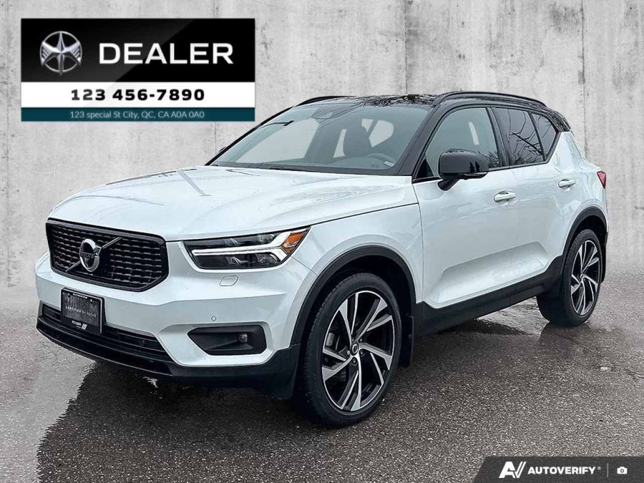 2022 Volvo XC40 T5 R-Design Image principale