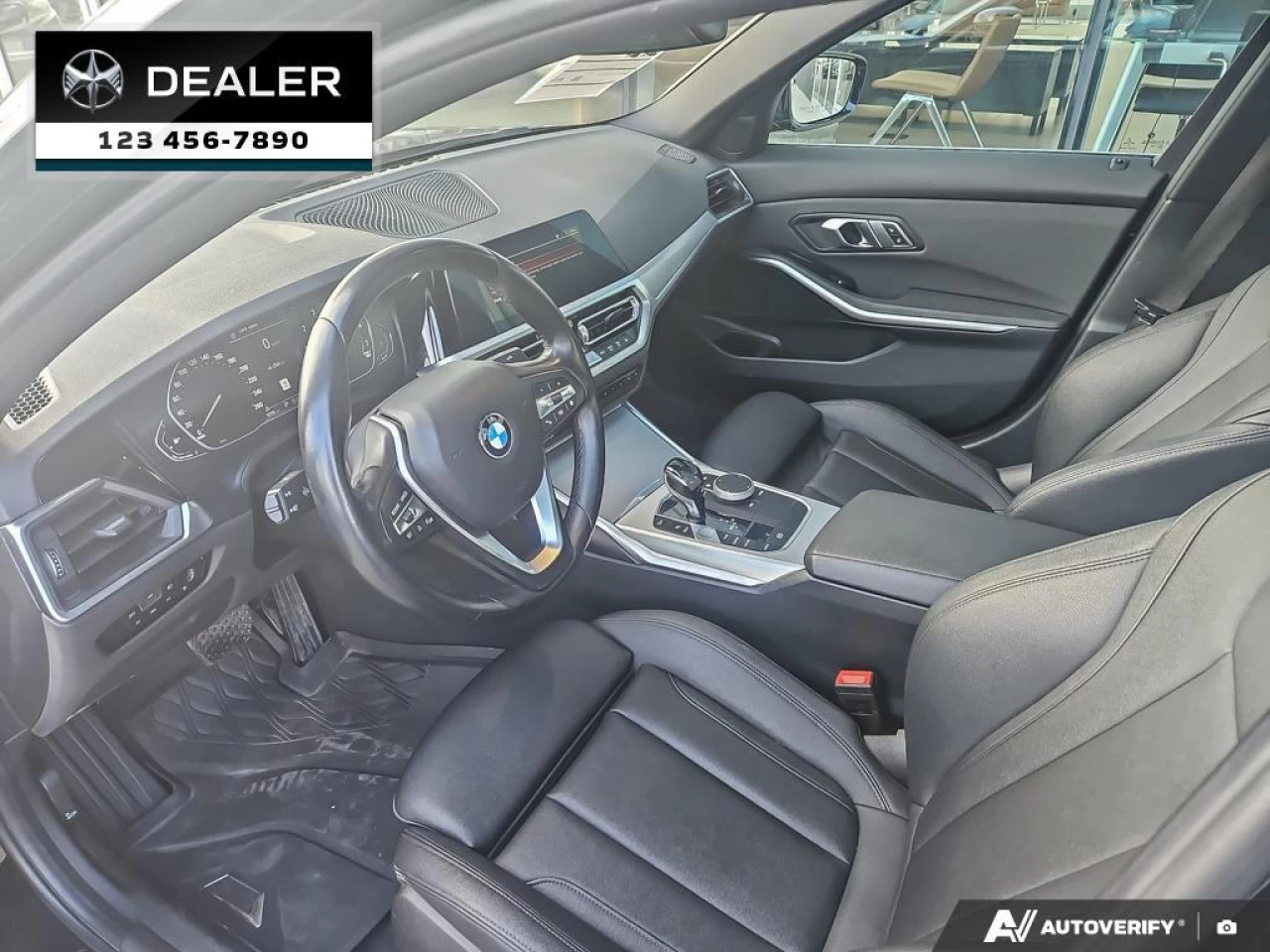 2021 BMW 3 Series 330i xDrive Sedan North America Image principale