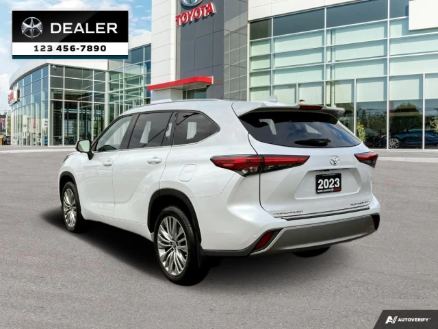 Toyota Highlander Limited 2023